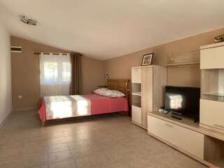 Апартаменты Villa Orpheus Бар Апартаменты-студио-5